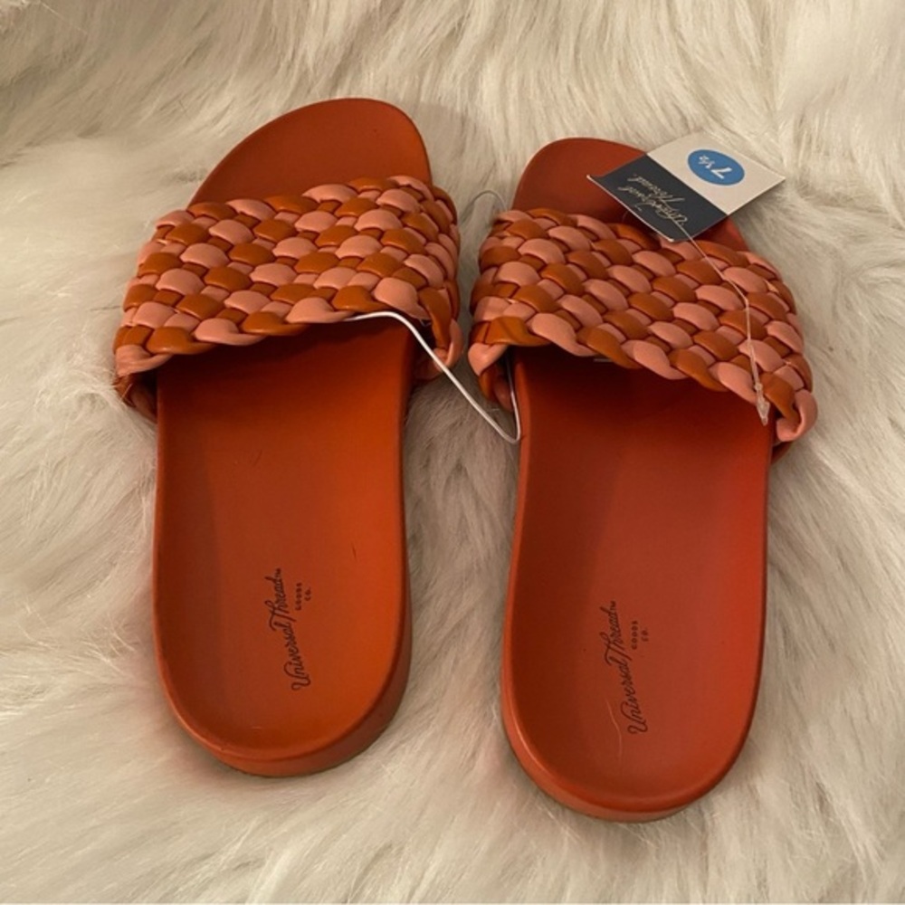 Universal Thread Shoes Women’s Size 7.5 Sandal’s Slip On Open Toe New - Picture 7 of 8